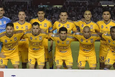 Muchos jugadores han vestido los colores de Rayados y Tigres, pero pocos se han convertido en ídolos auriazules